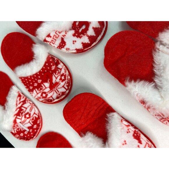 Pier 1 Imports Christmas Countdown Garland Mini Sock Ornaments & Twine Clips - Picture 5 of 10